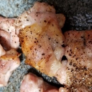 モモ肉のシンプルグリル焼き
